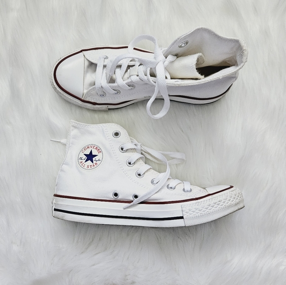 Converse Shoes - Conver All Star Chuck Taylors High Top Sneakers